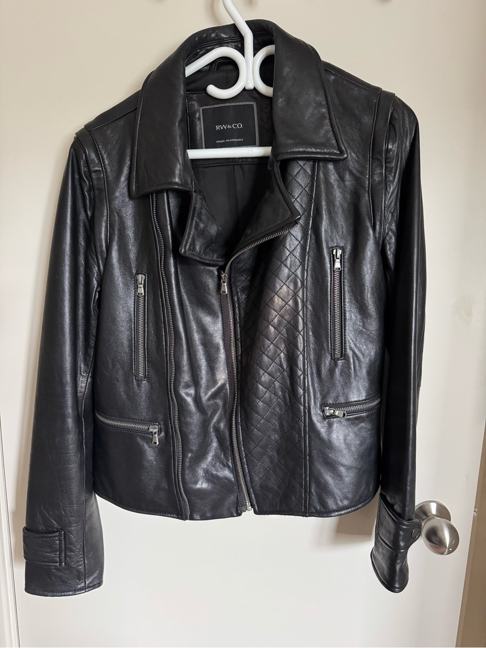 RW&CO Genuine Leather Convertible Moto Jacket – Size L/XL